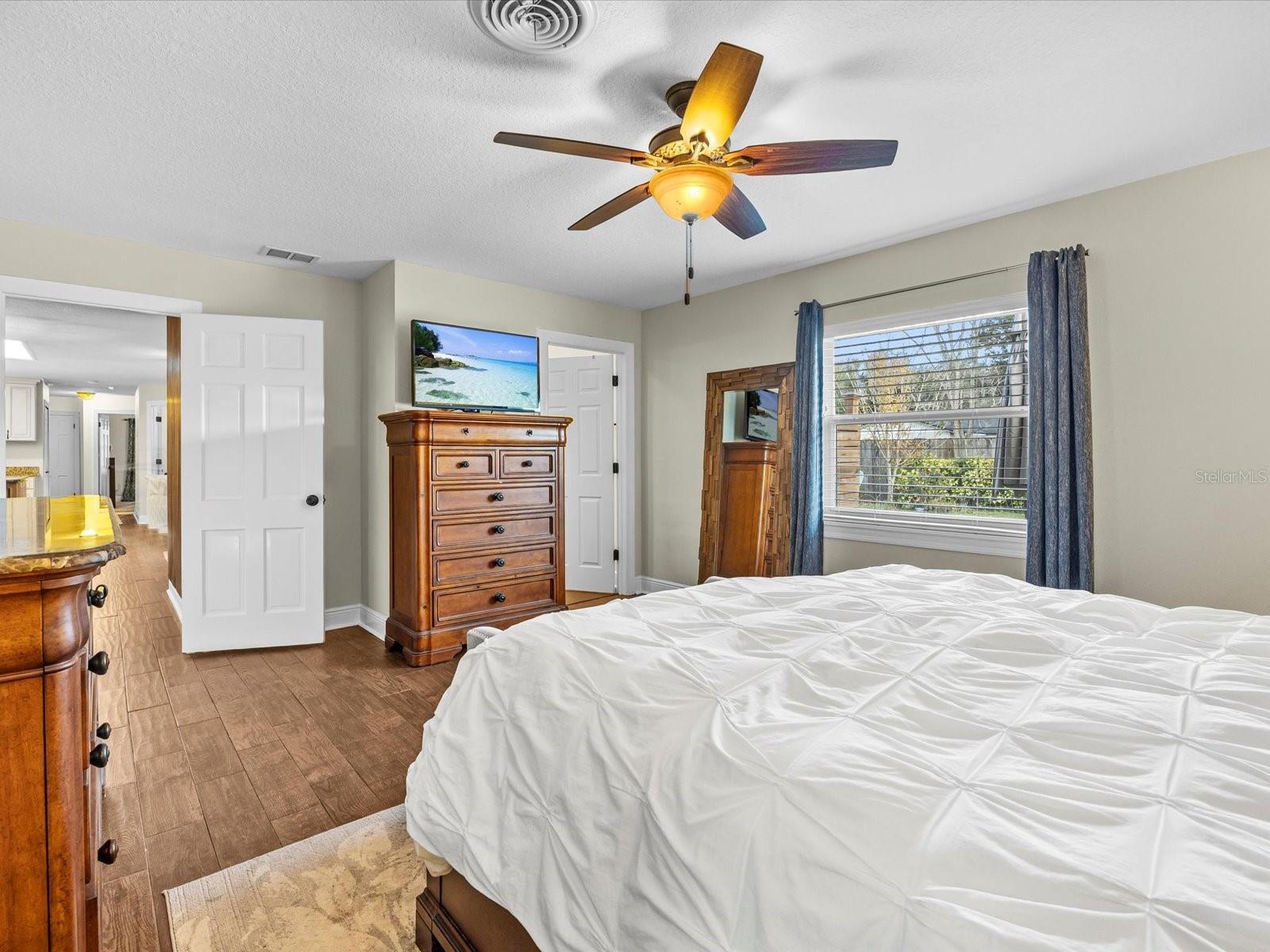 630 SAINT DUNSTAN WAY