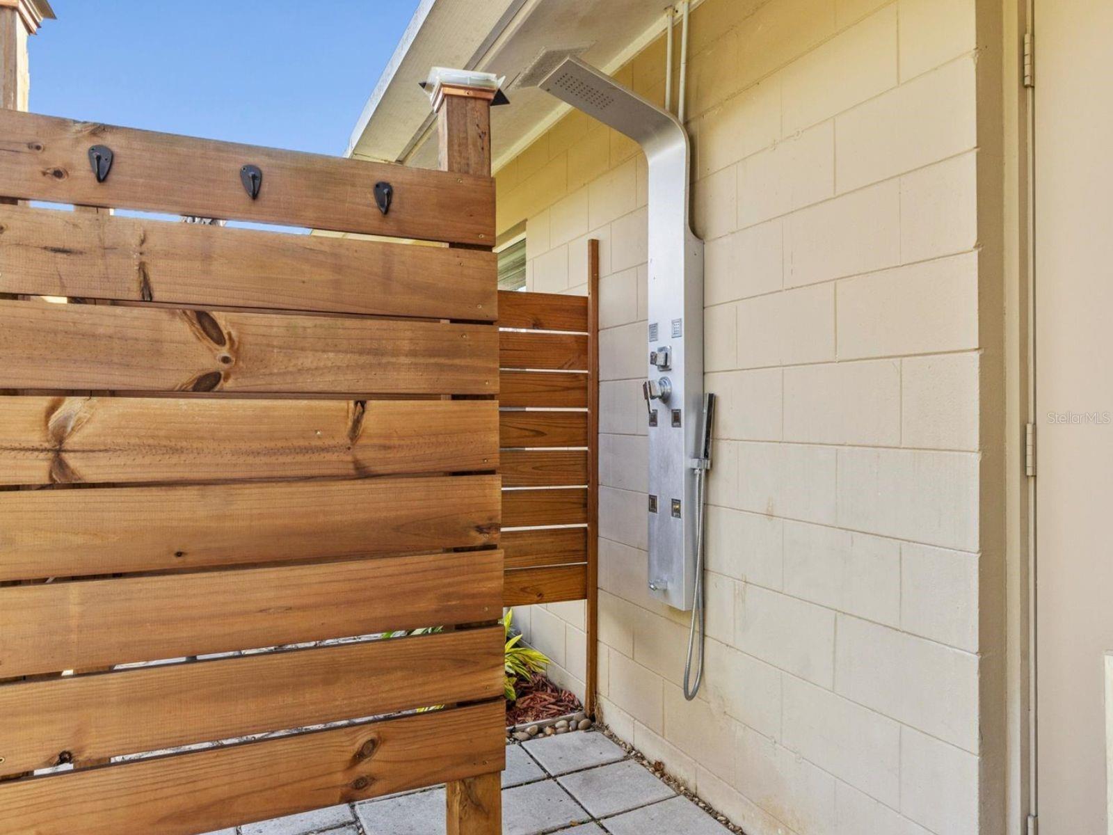 630 SAINT DUNSTAN WAY