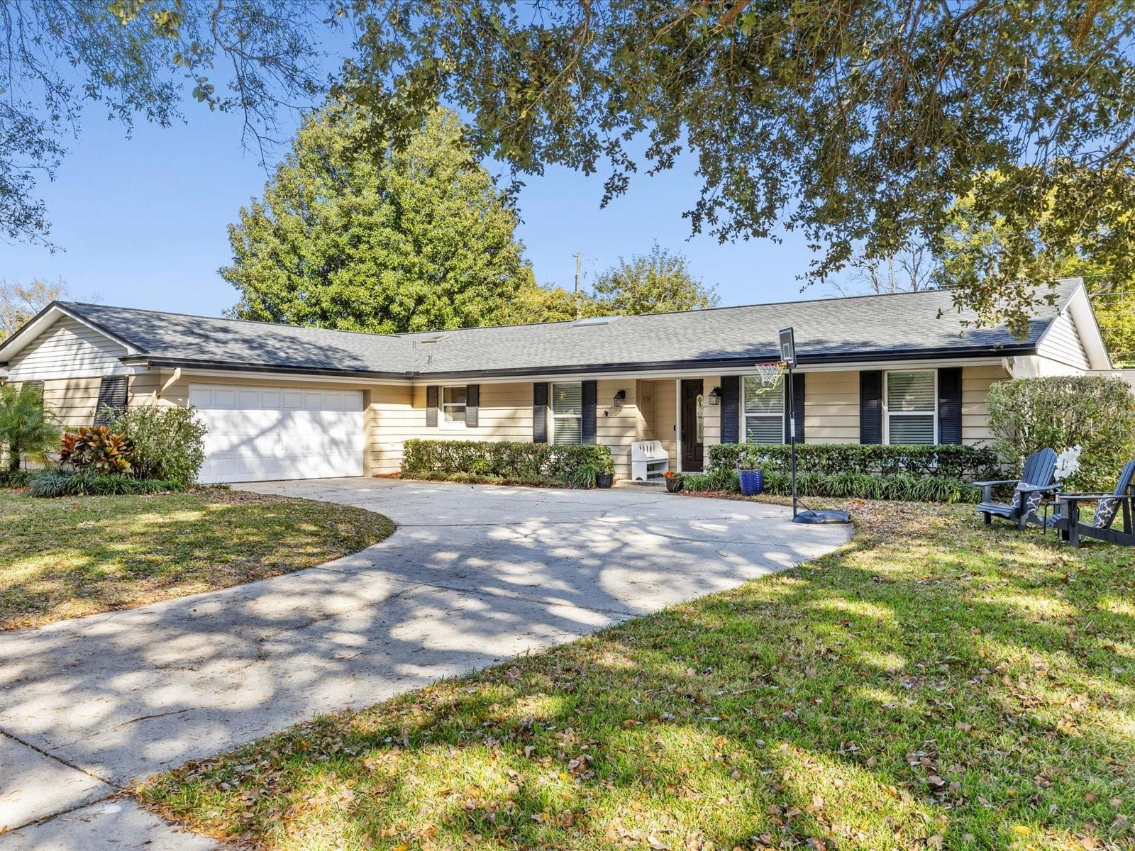 630 SAINT DUNSTAN WAY