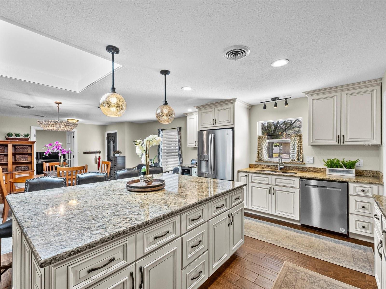 630 SAINT DUNSTAN WAY