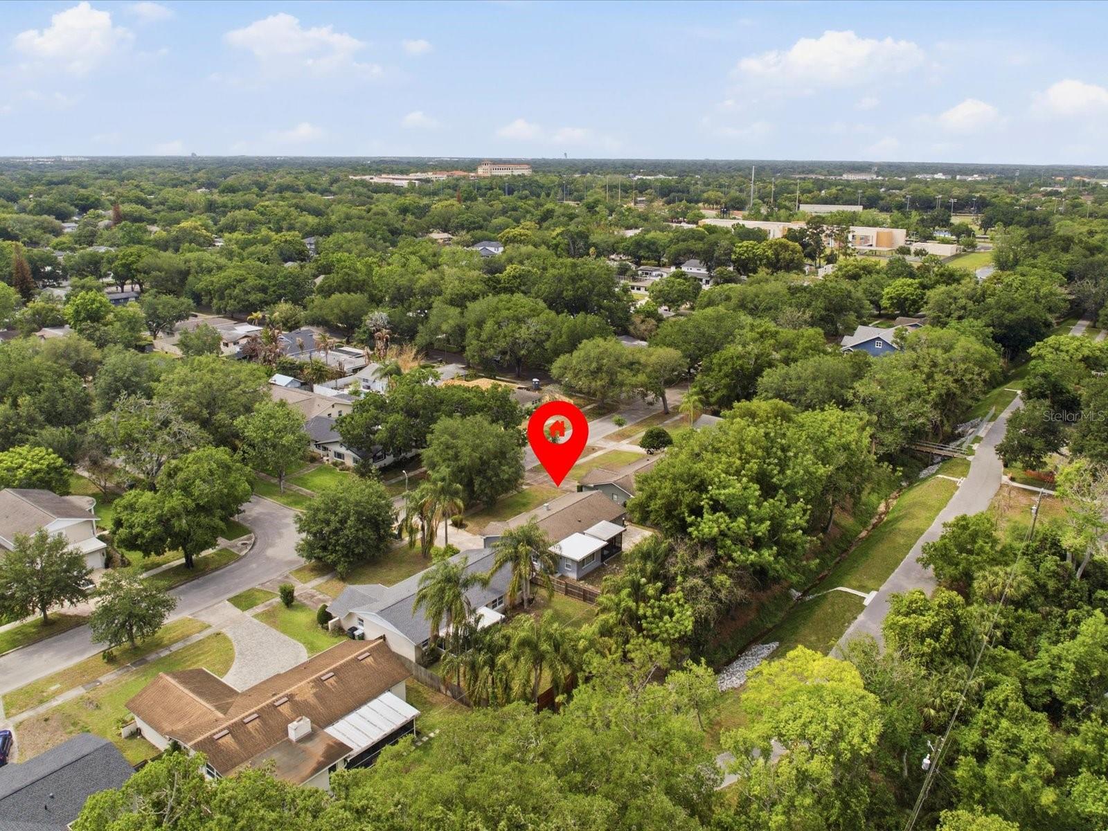 616 FITZWALTER DR