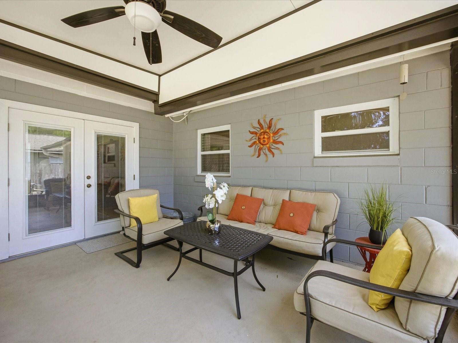 616 FITZWALTER DR