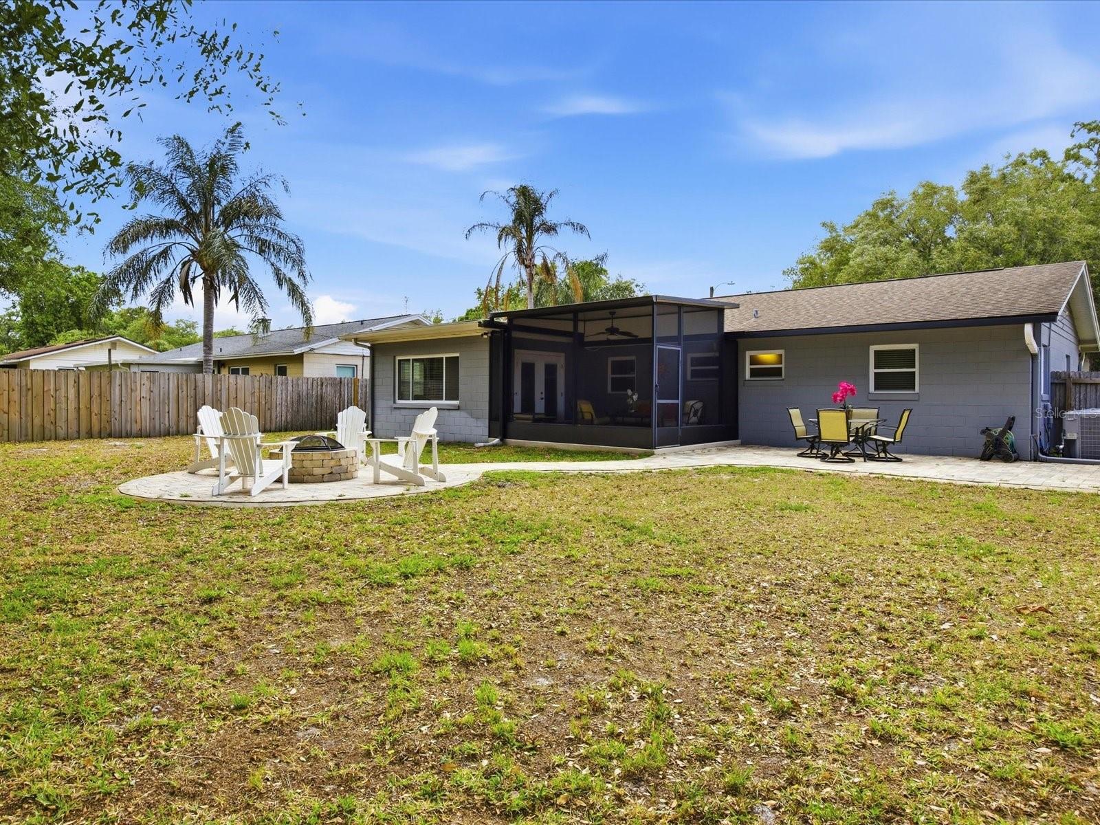 616 FITZWALTER DR
