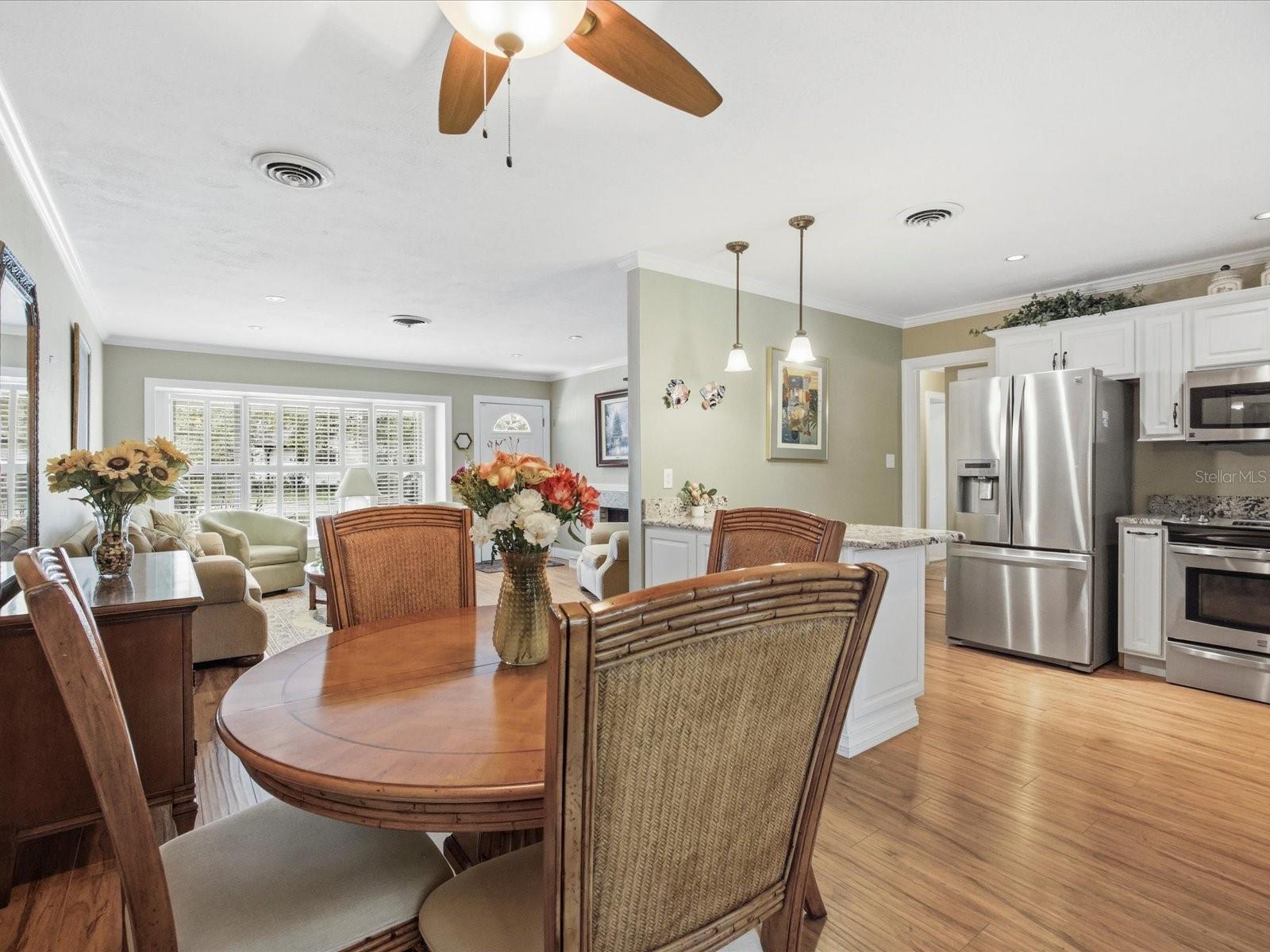 616 FITZWALTER DR