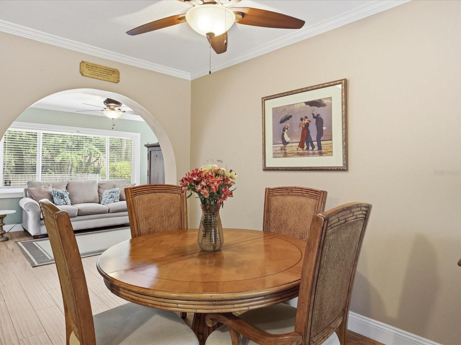 616 FITZWALTER DR