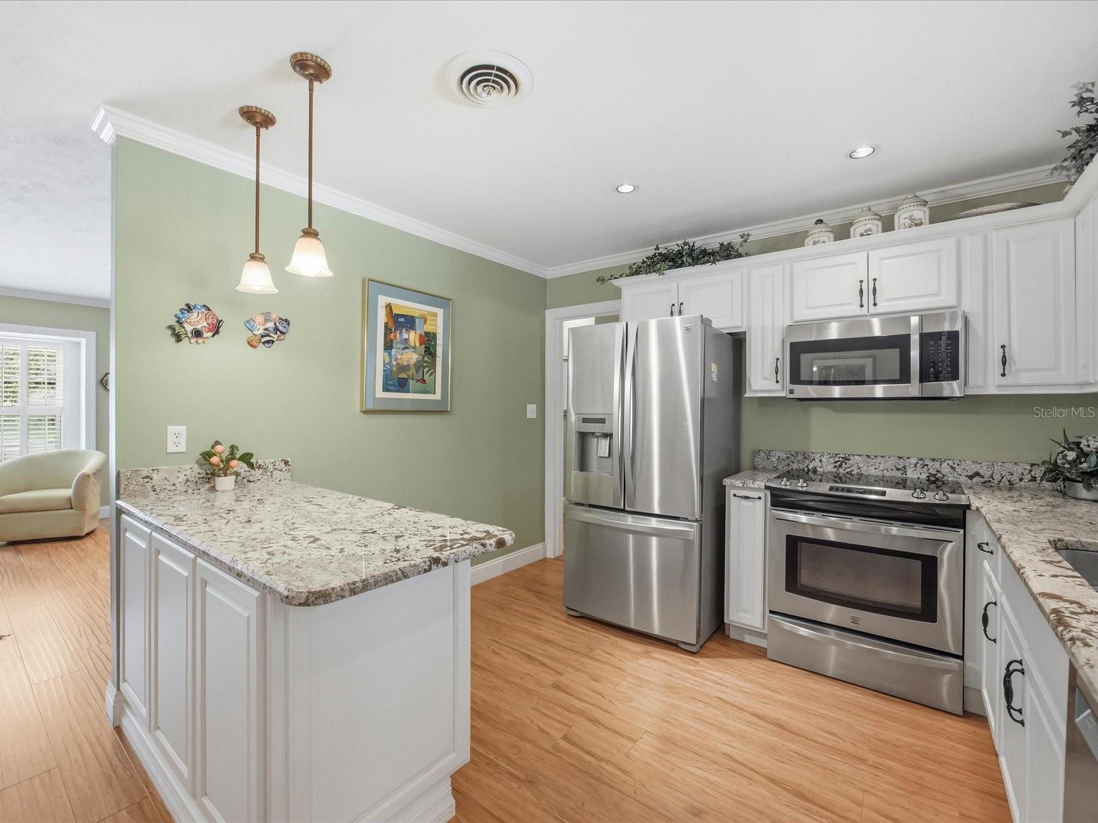 616 FITZWALTER DR