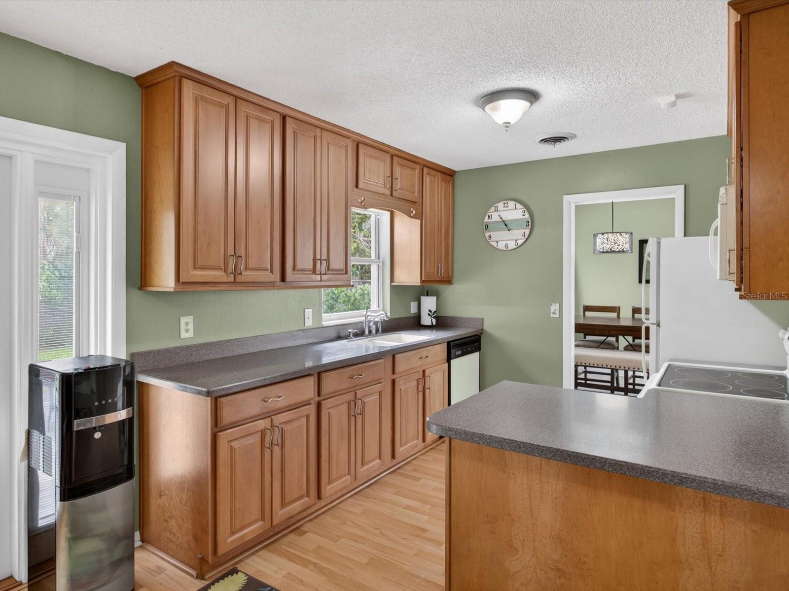 2803 BANCHORY RD