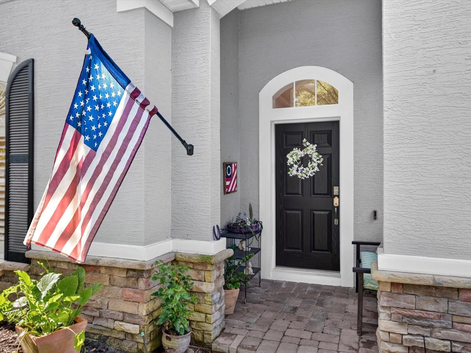 112 BEDFORD CT