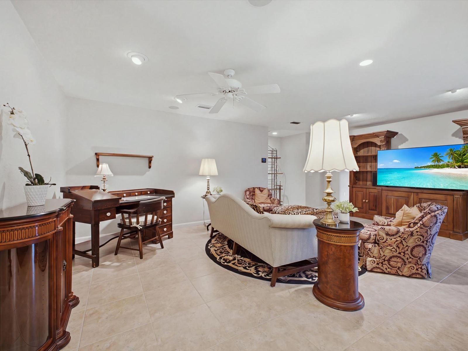 1735 DEMETREE DR