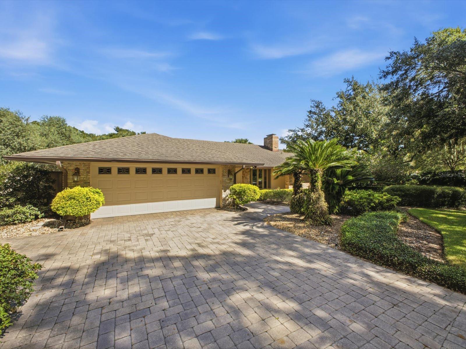 1735 DEMETREE DR