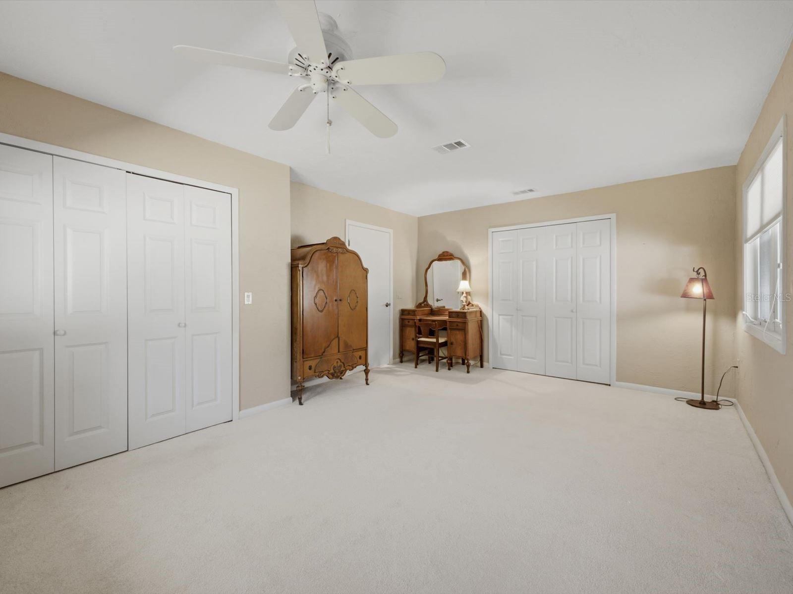 1735 DEMETREE DR