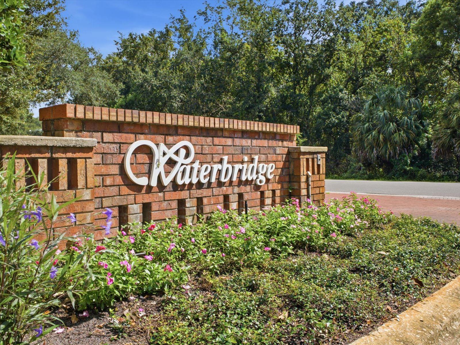 1735 DEMETREE DR