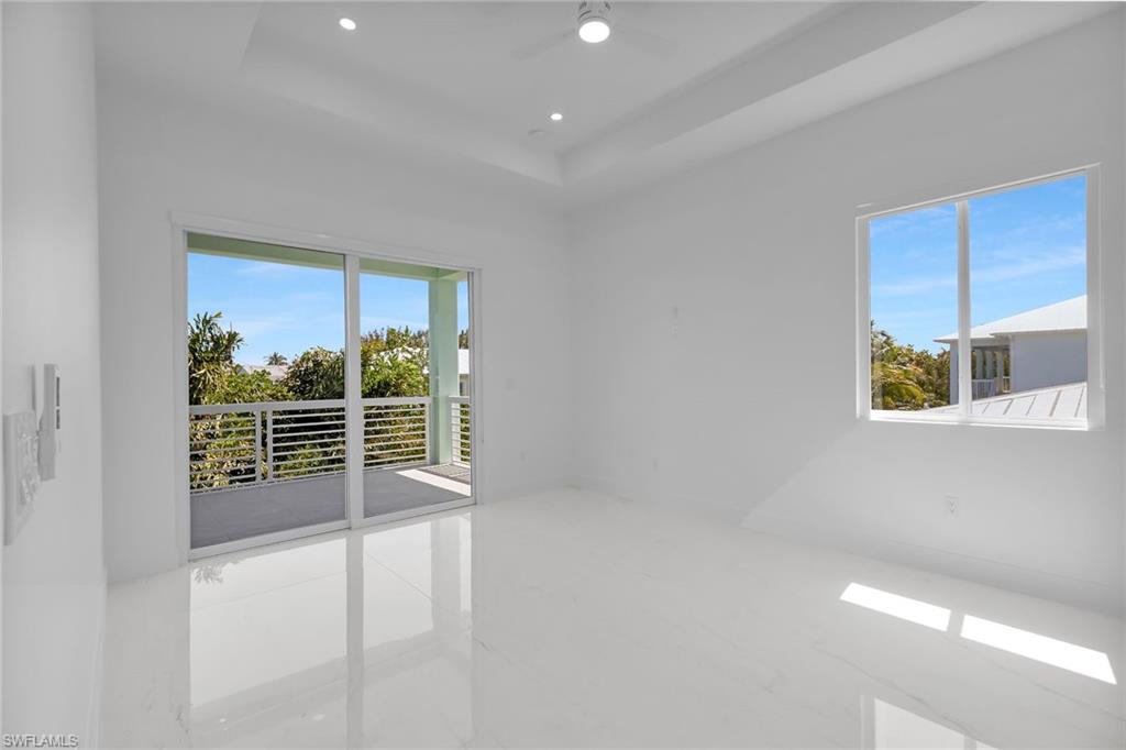 518 Avenida Primiceria