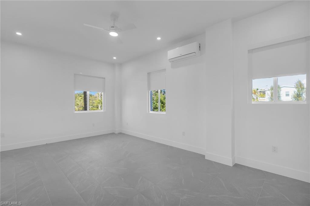 518 Avenida Primiceria