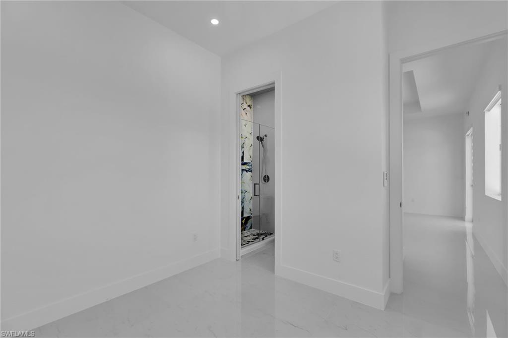 518 Avenida Primiceria