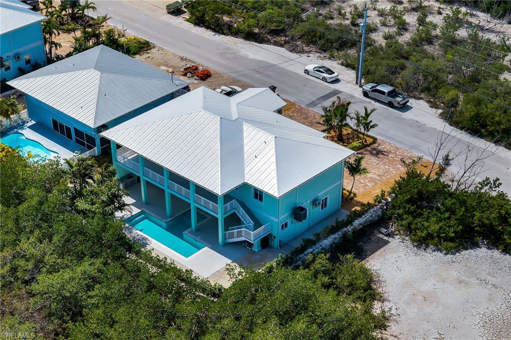 518 Avenida Primiceria