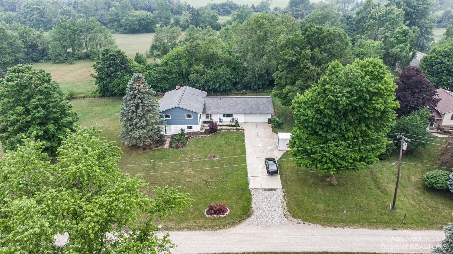 1236 Bishop Road