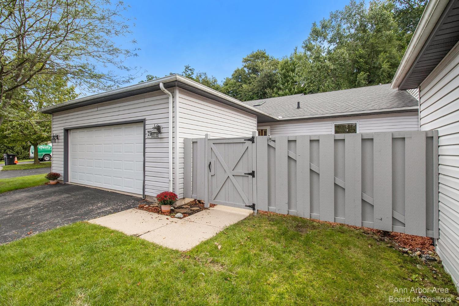 2861 E Telluride