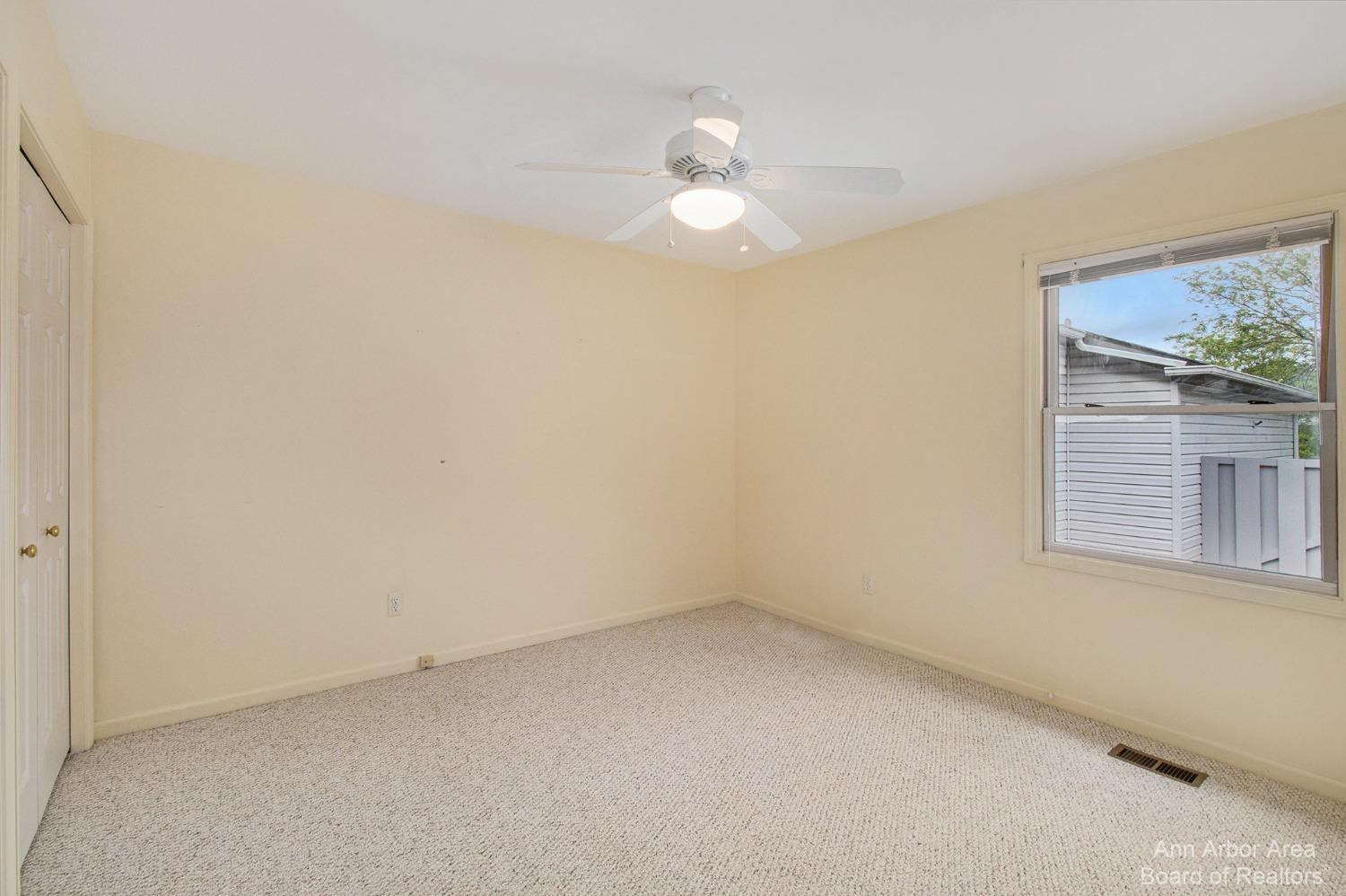 2861 E Telluride