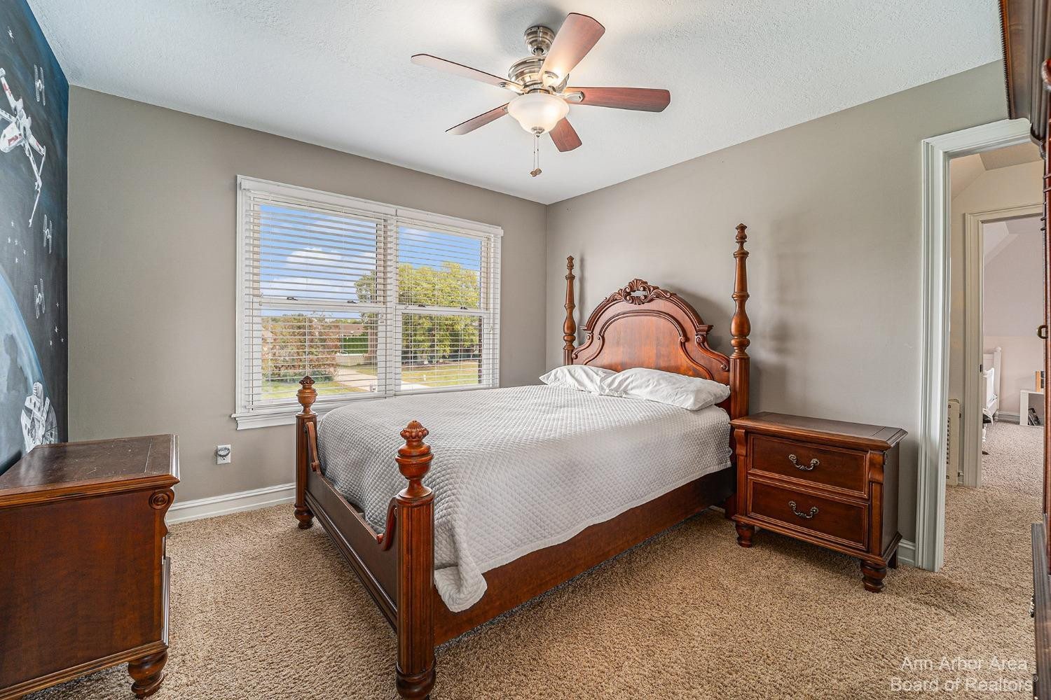 5517 E Dartmoor Drive