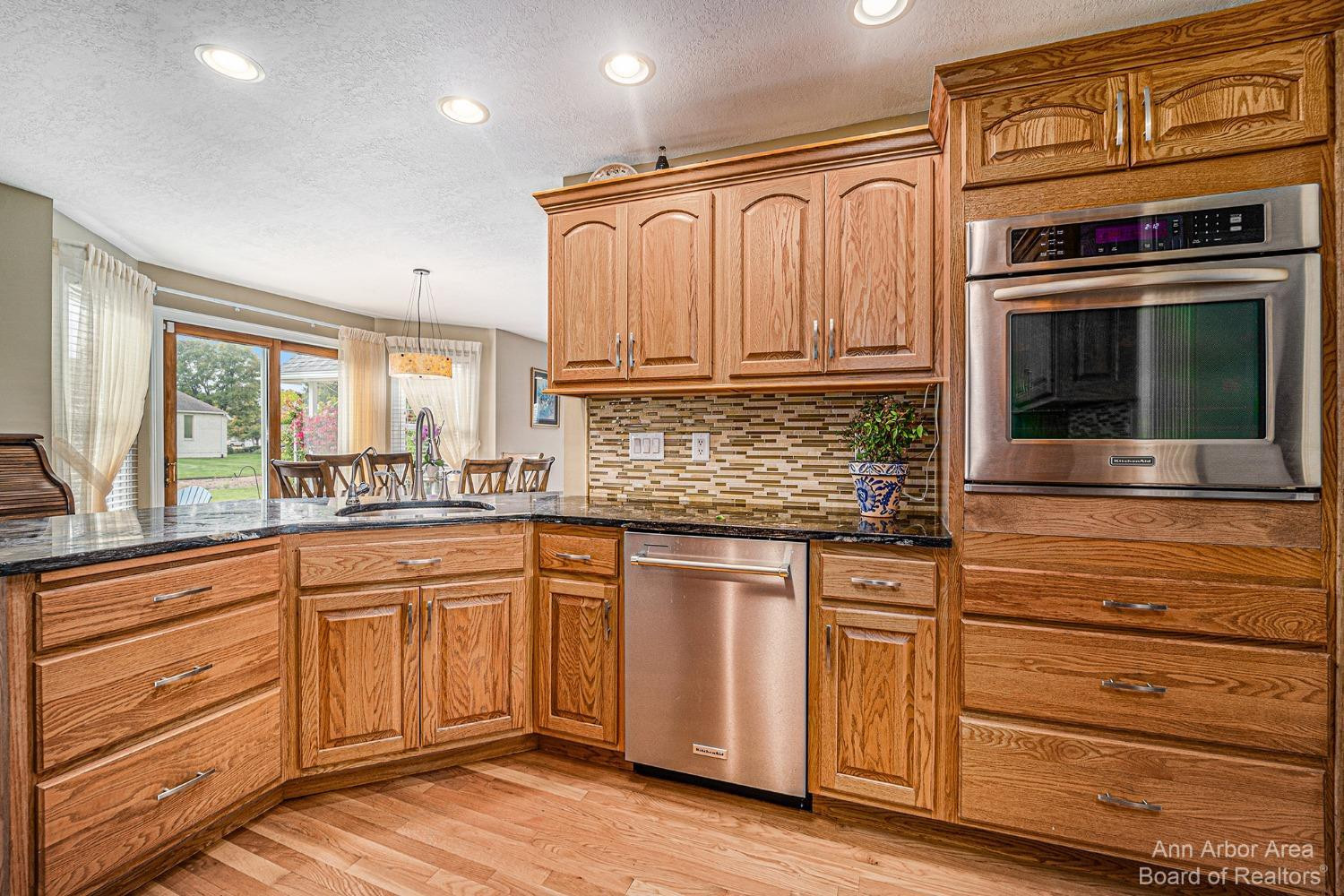 5517 E Dartmoor Drive