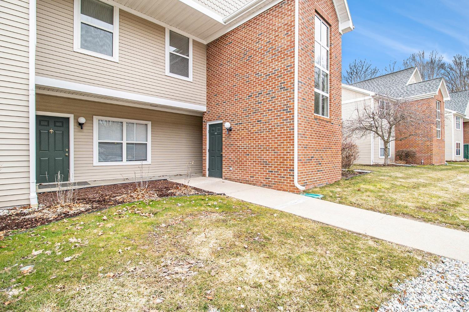 1001 E Duncan Street, 1D