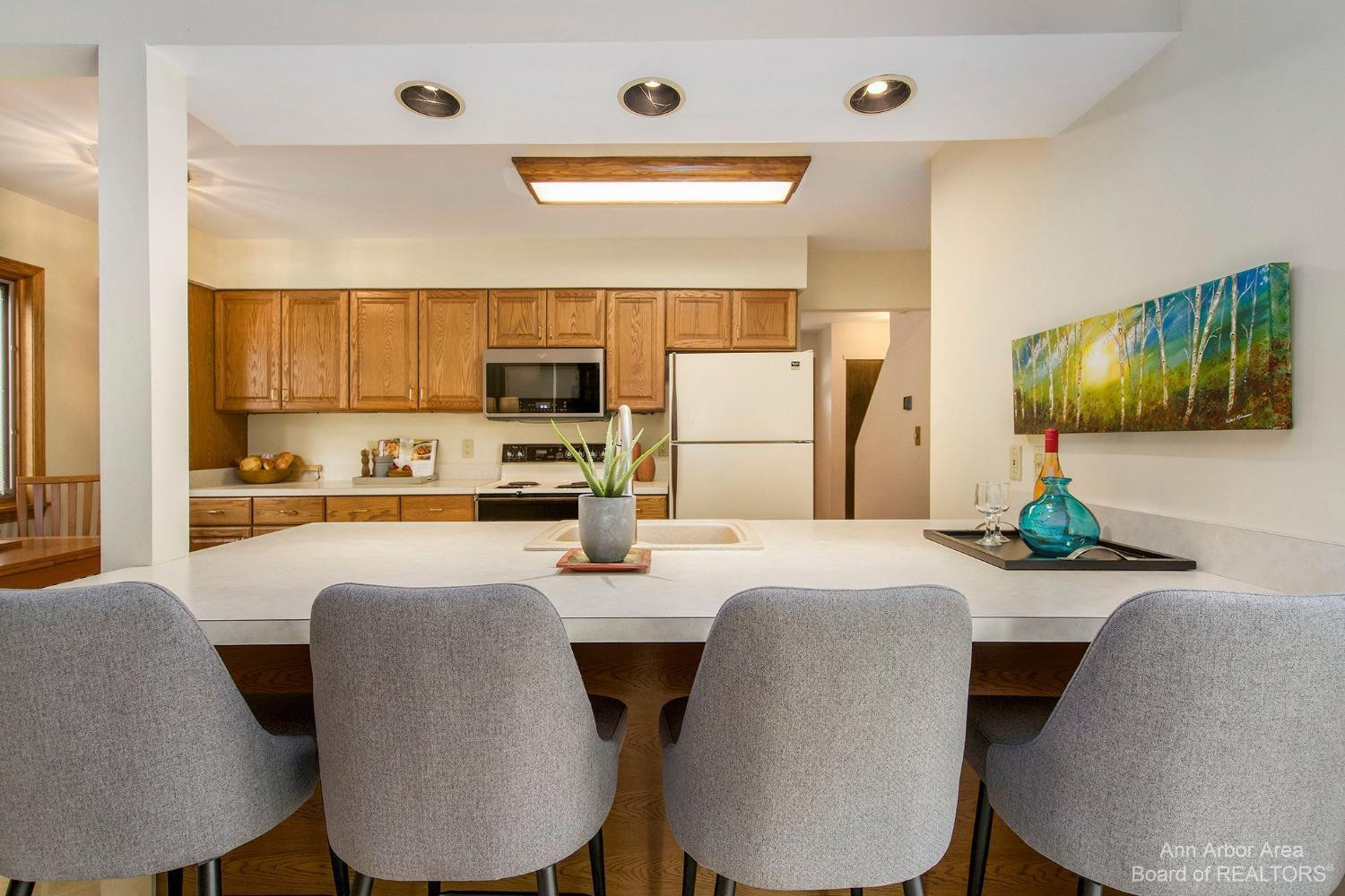 351 Eastlook Drive