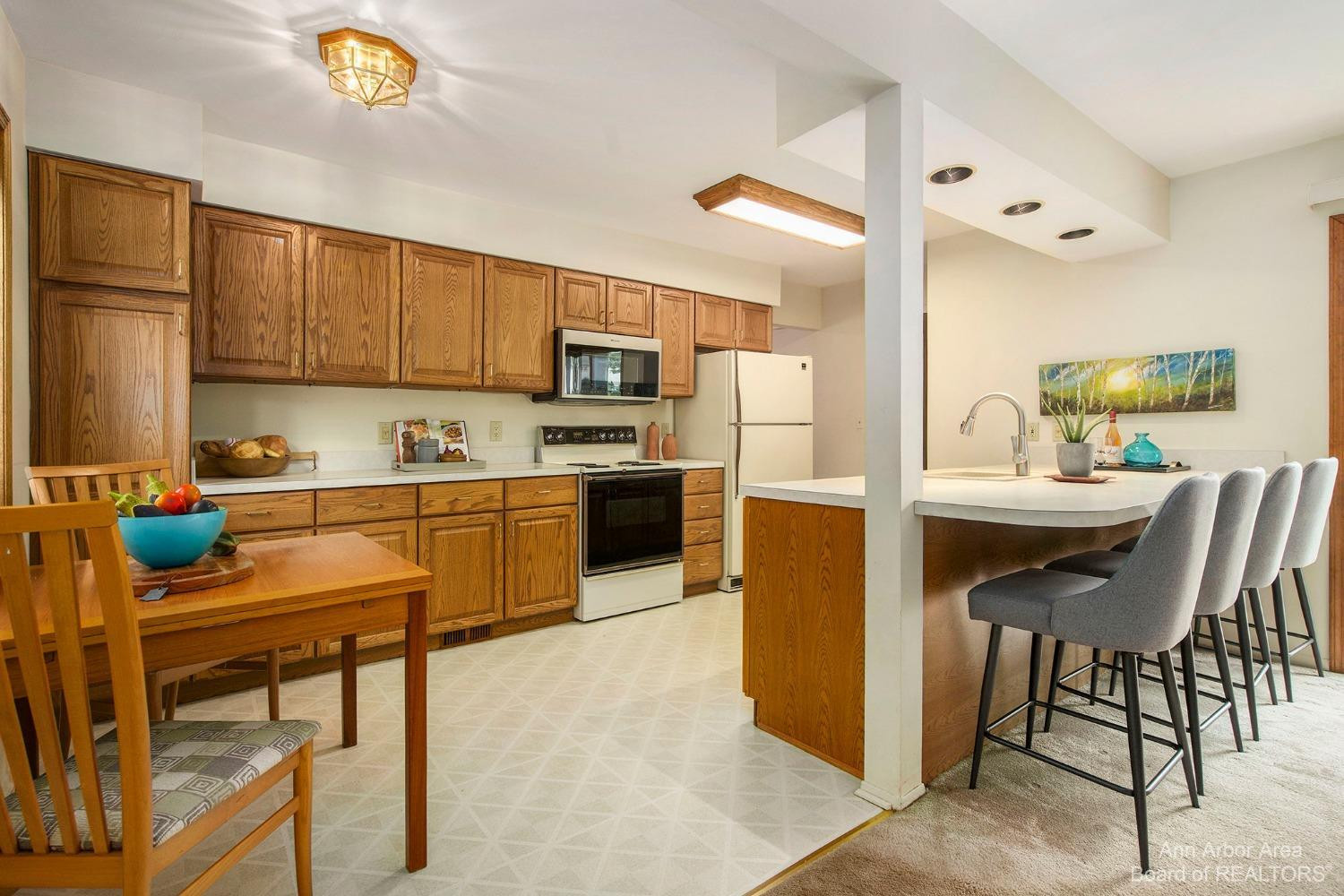351 Eastlook Drive