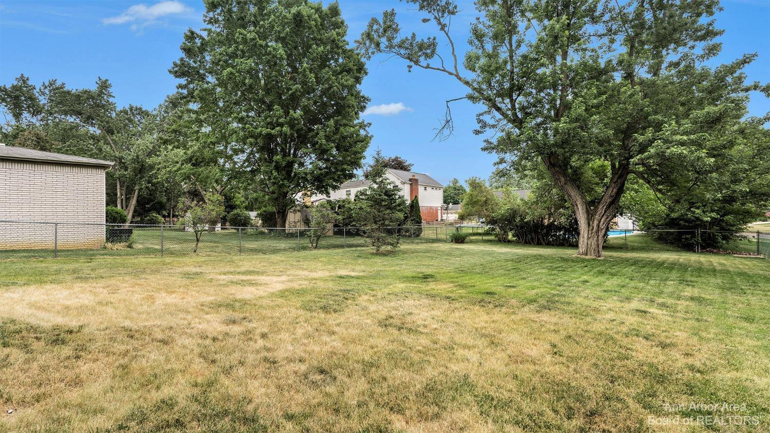 351 Eastlook Drive