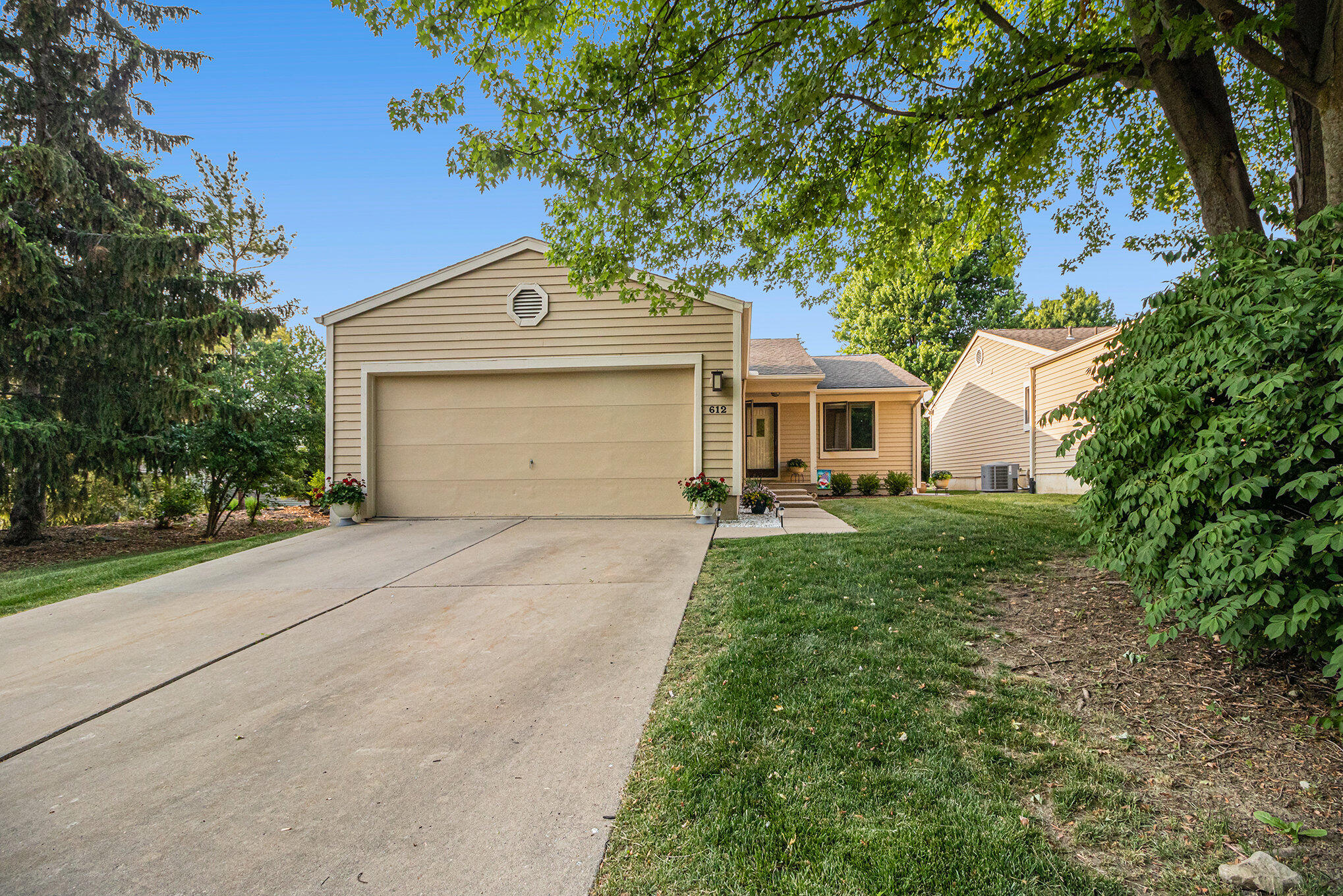 612 Woodcreek Circle, 38