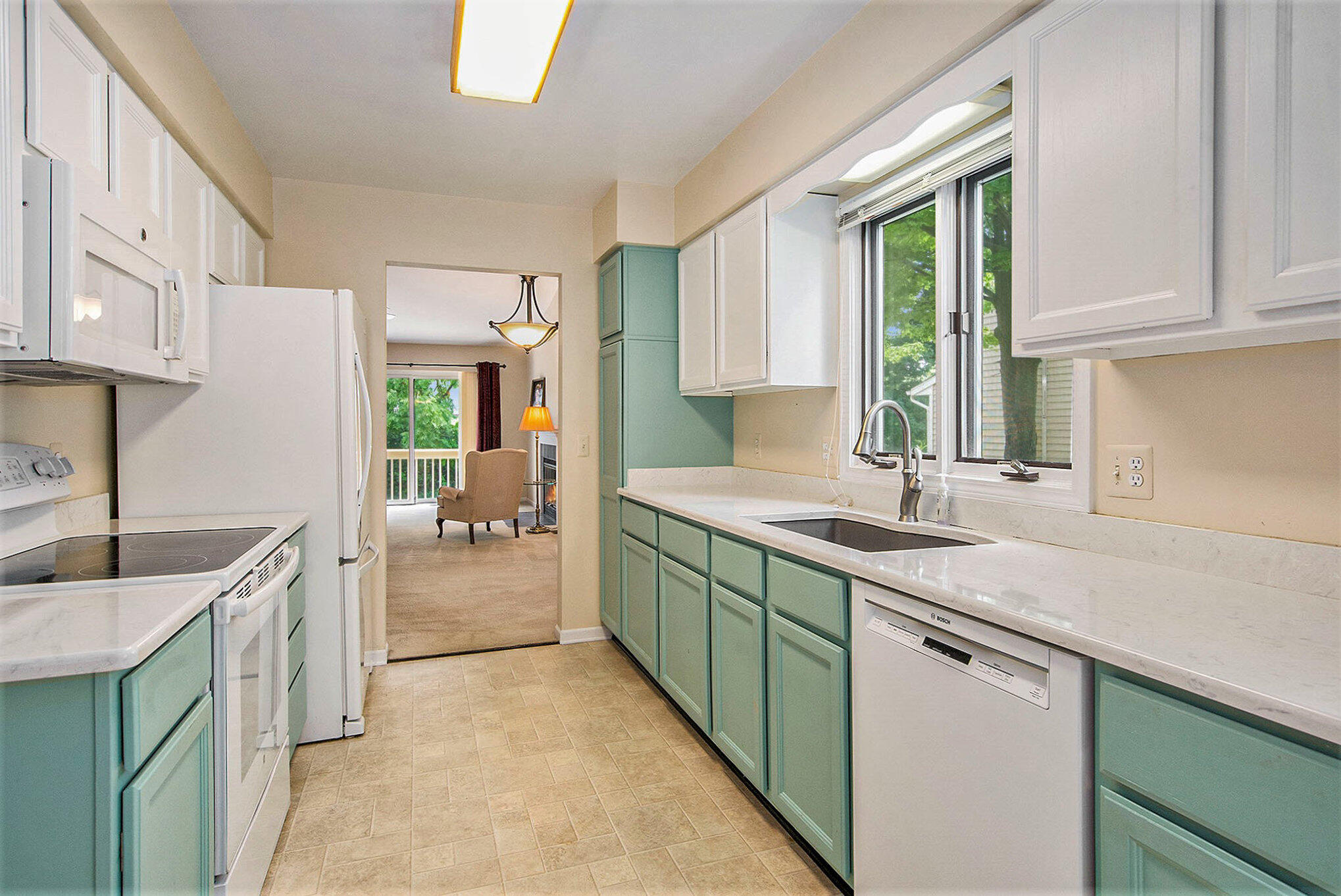 615 Woodcreek Circle, 4