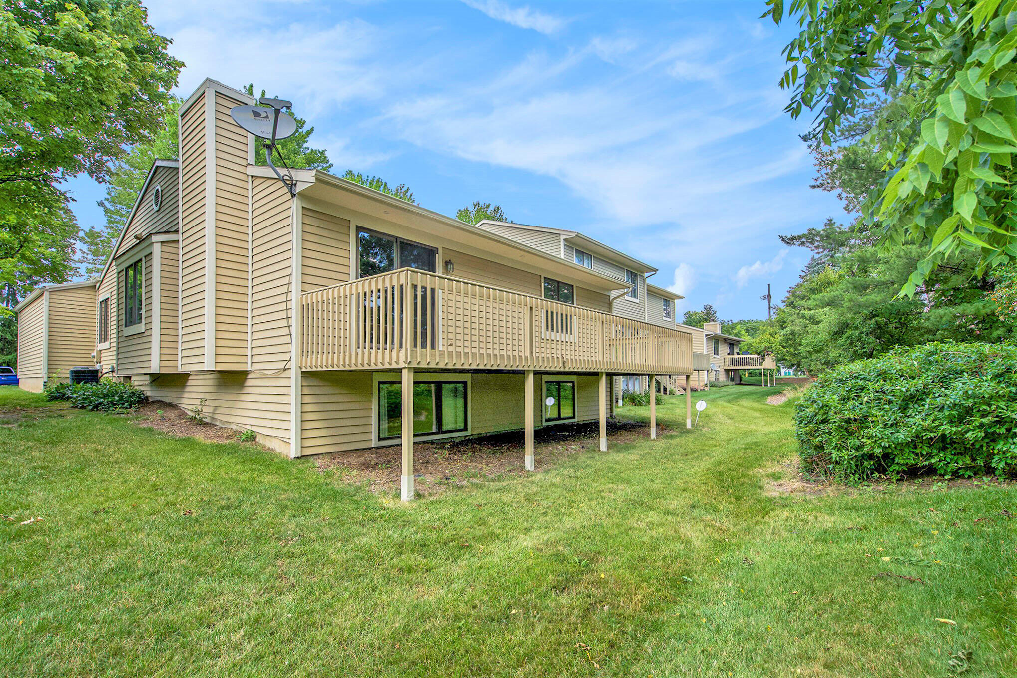 615 Woodcreek Circle, 4