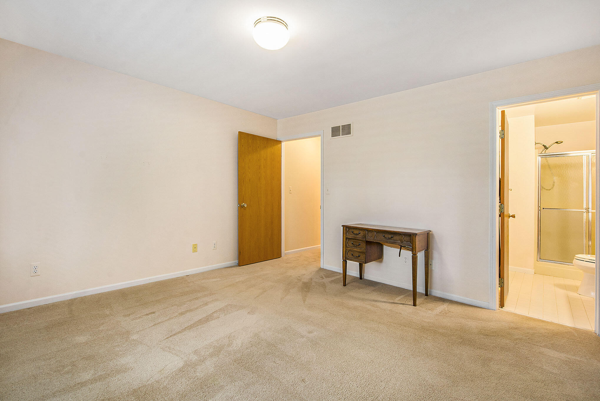 615 Woodcreek Circle, 4