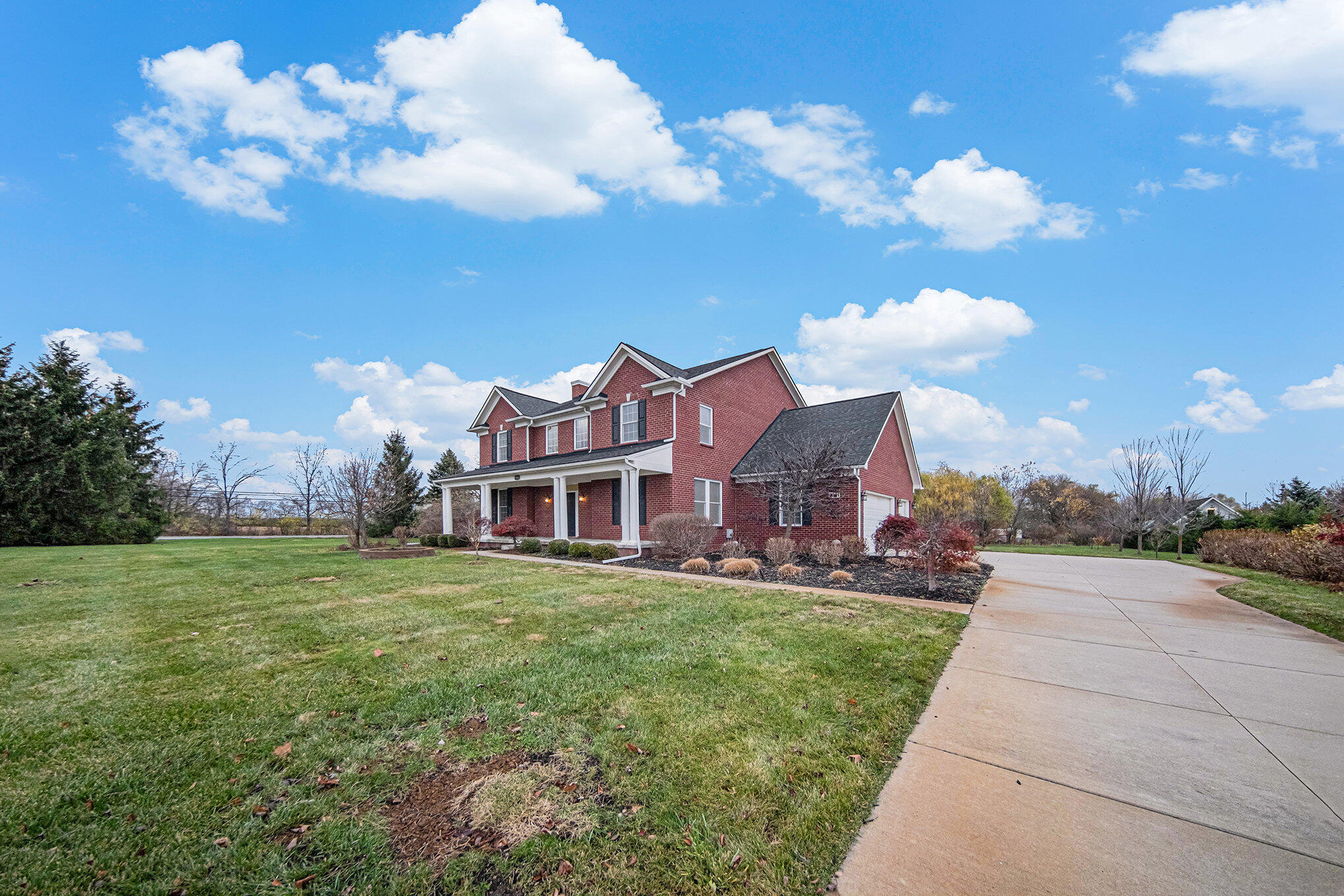 9001 Carter Drive