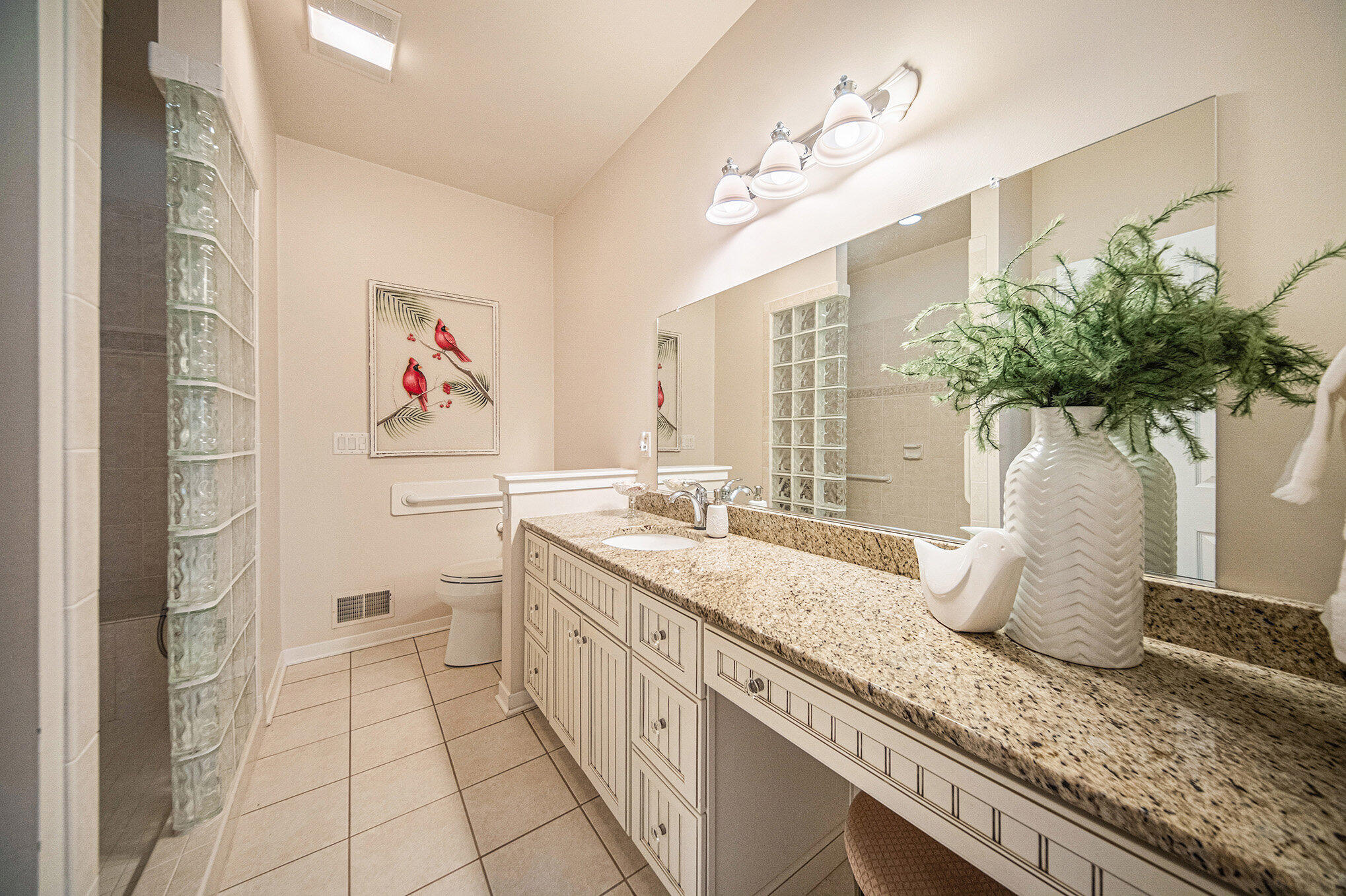 1002 Arboretum Court