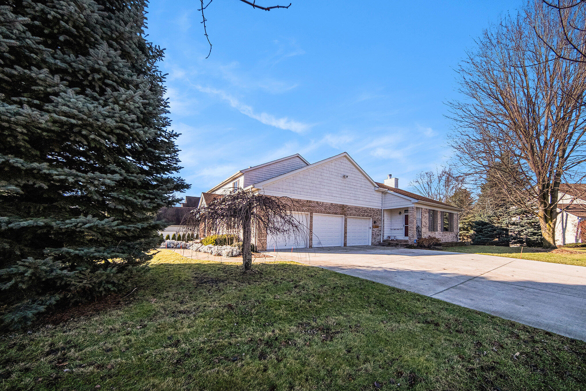 1002 Arboretum Court