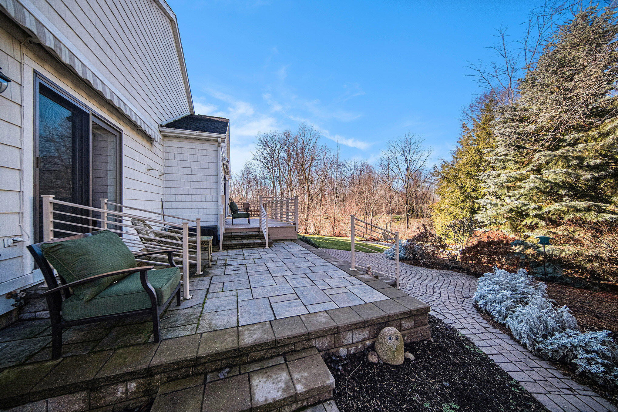 1002 Arboretum Court