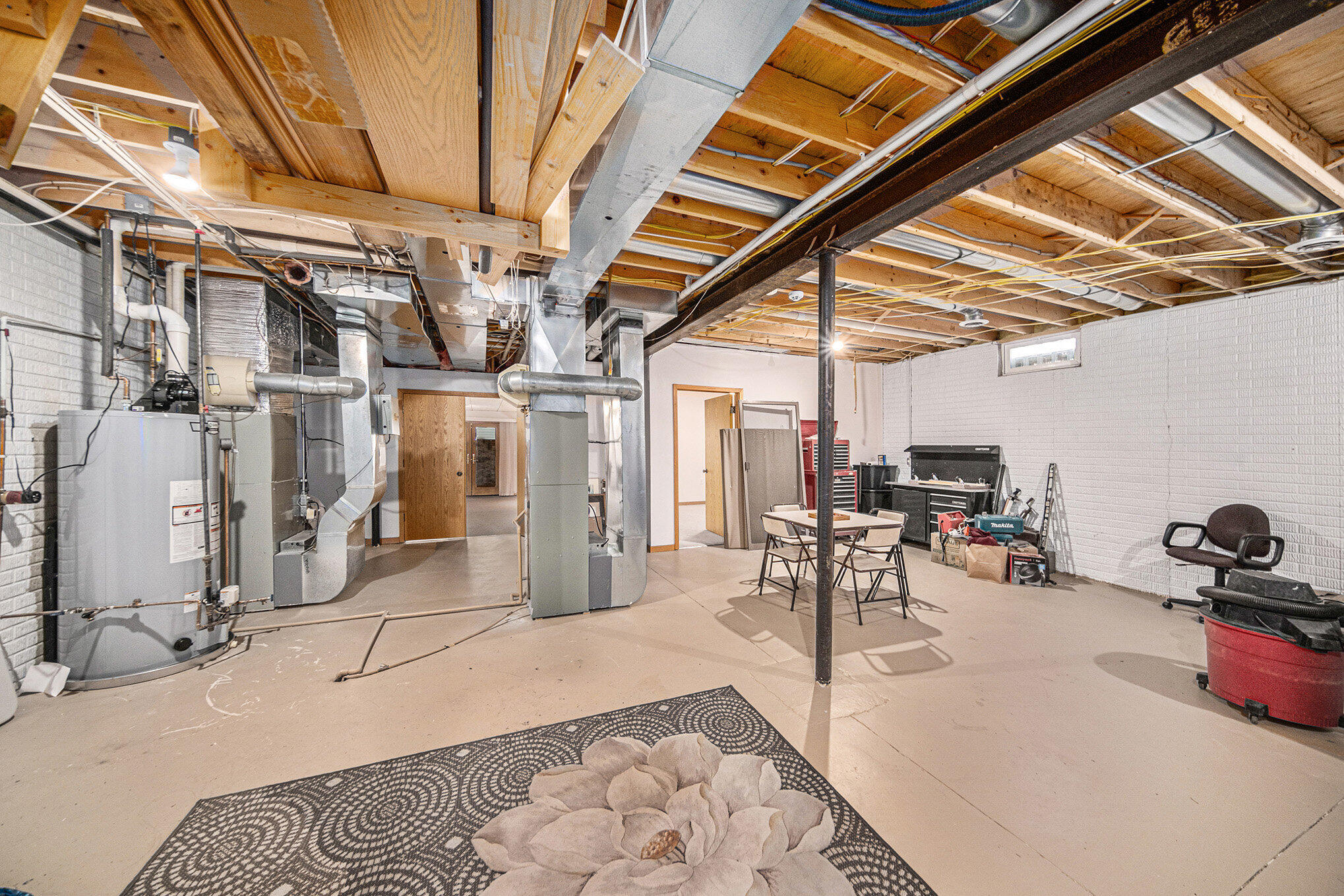 1002 Arboretum Court