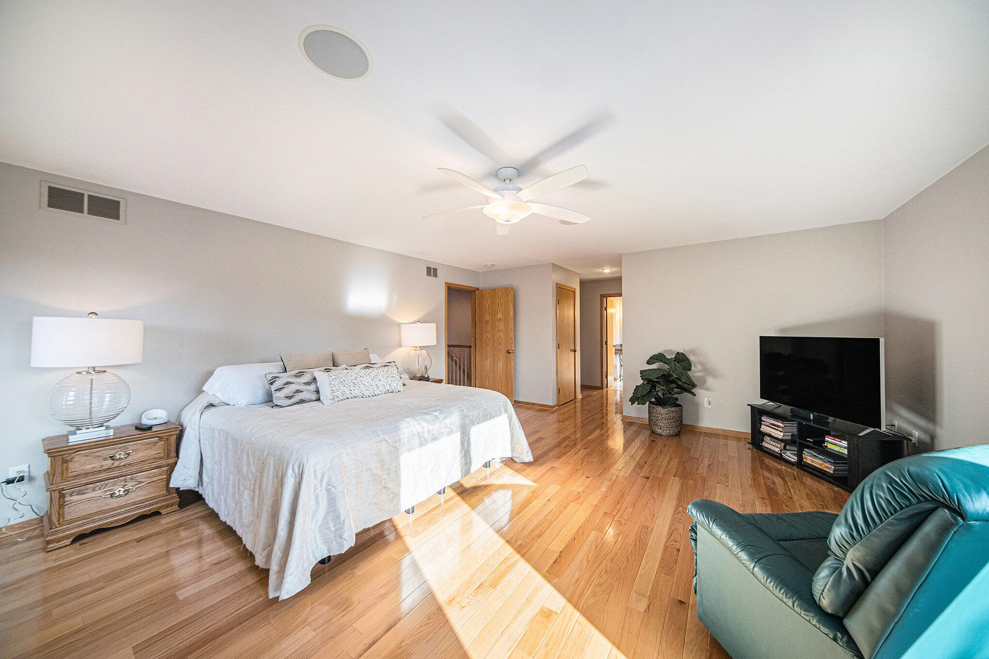 1002 Arboretum Court