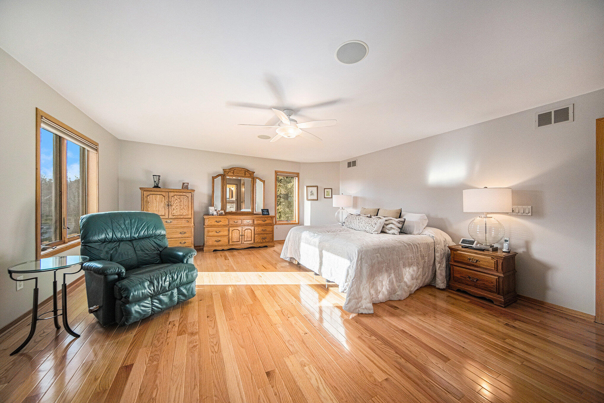 1002 Arboretum Court