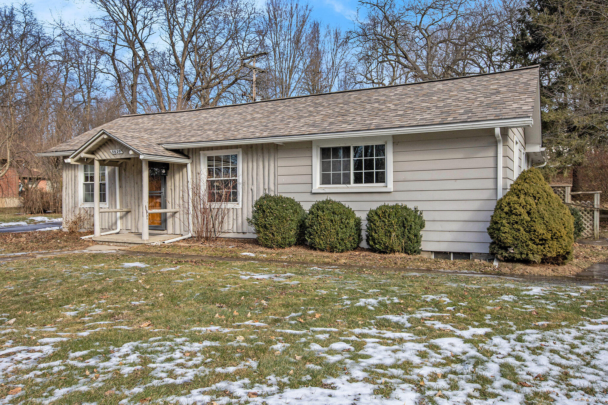 8820 Huron River Drive