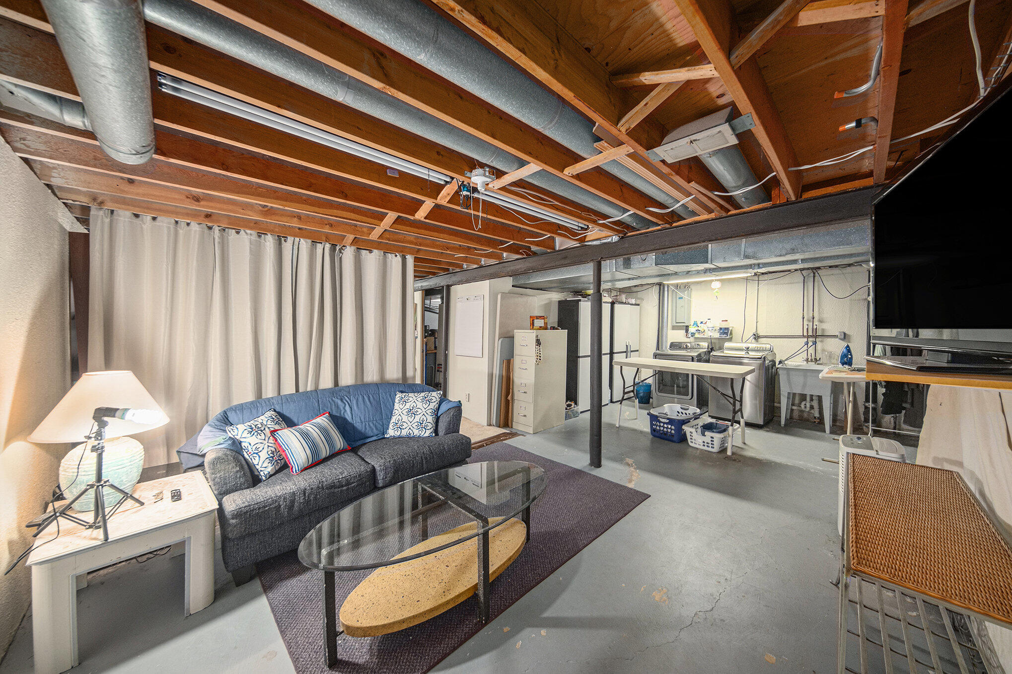 489 Old Creek Court