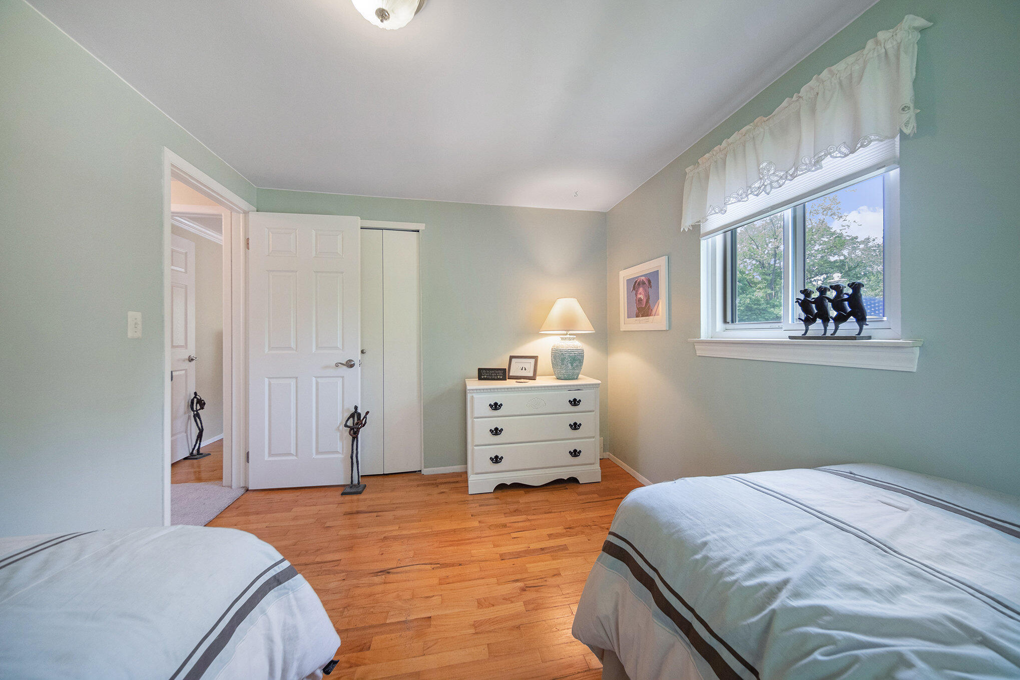 489 Old Creek Court