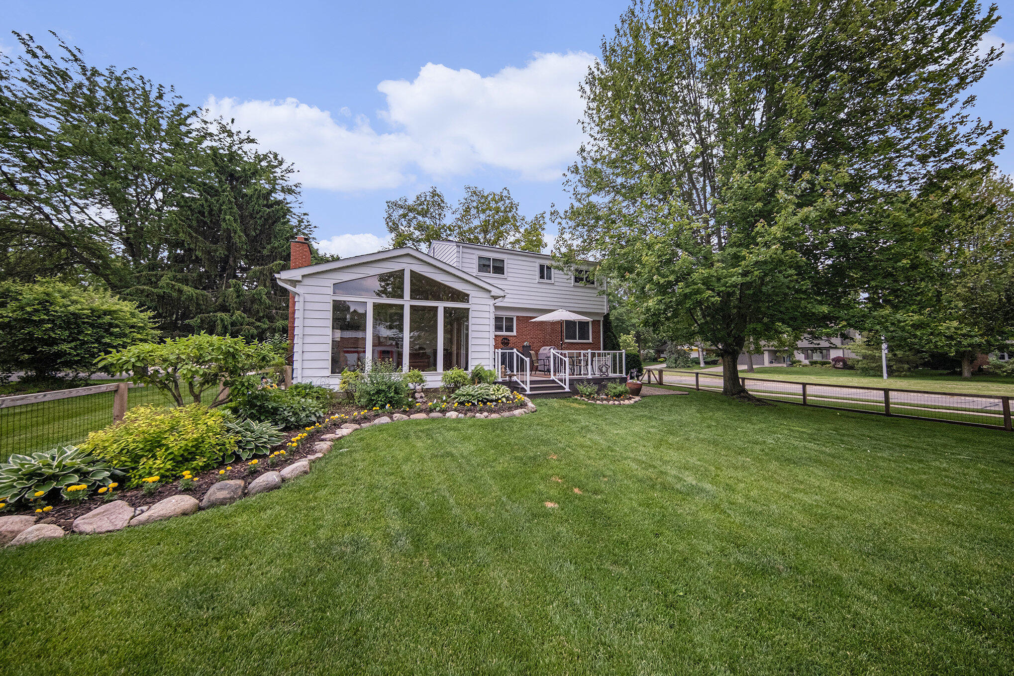 489 Old Creek Court