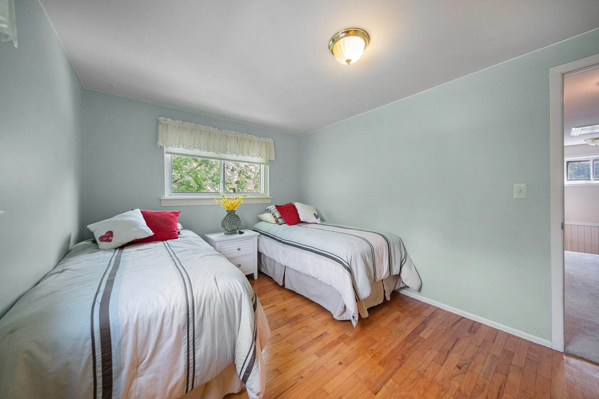489 Old Creek Court