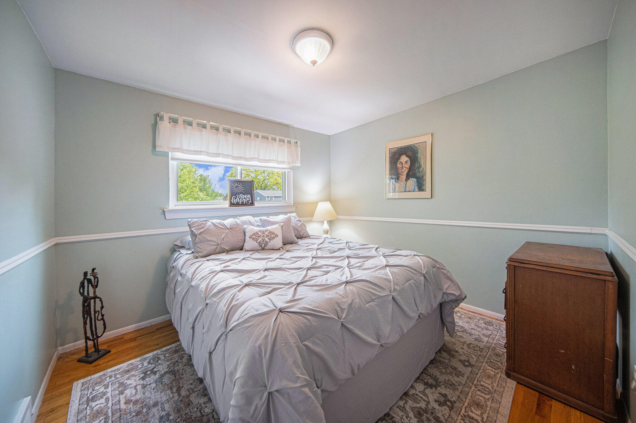 489 Old Creek Court