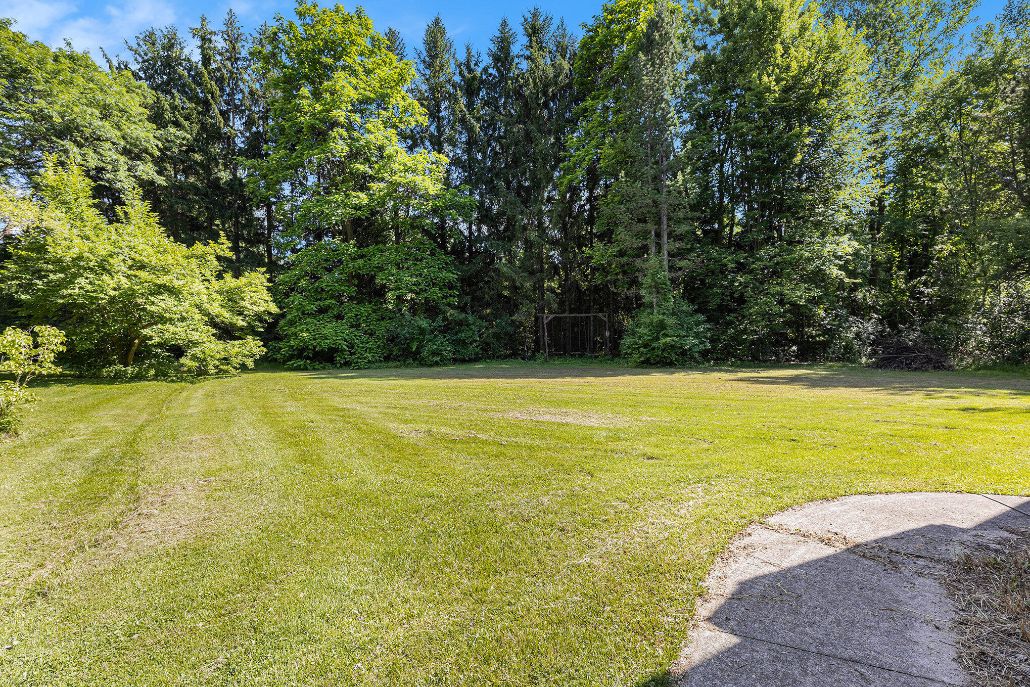 1687 W Willis Road