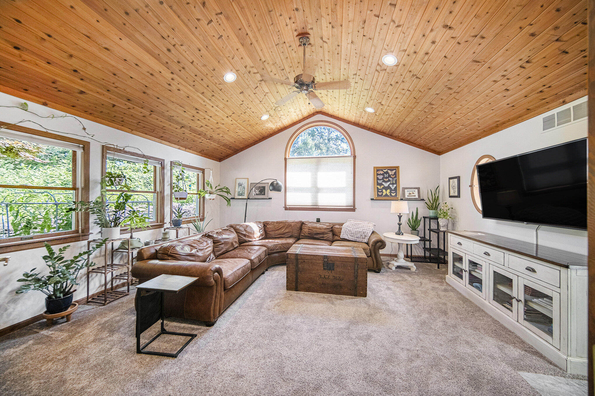 1653 W Willis Road