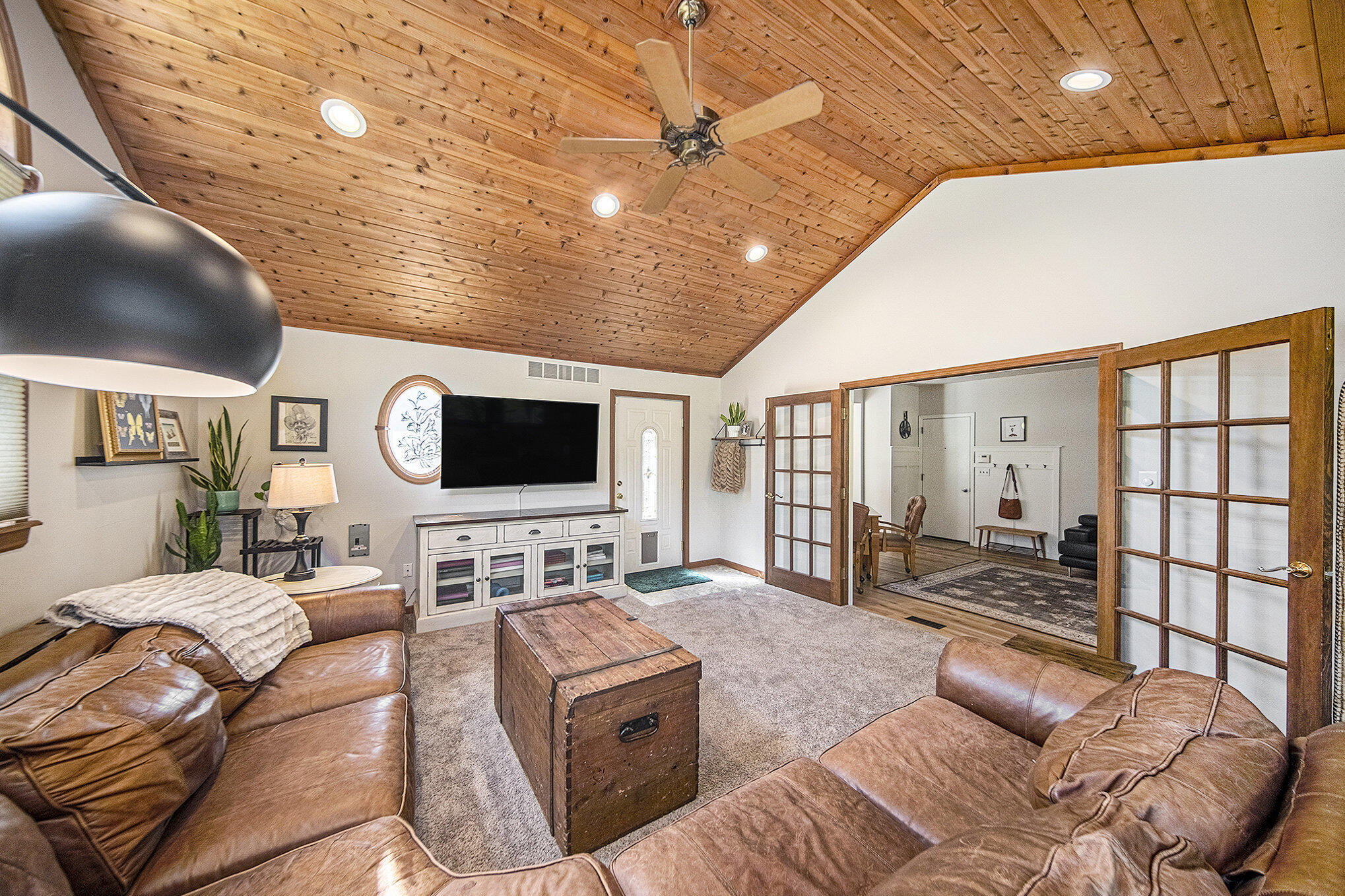 1653 W Willis Road