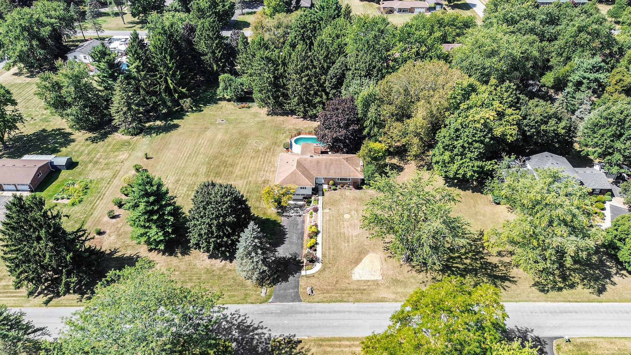 6352 Lodi Lane